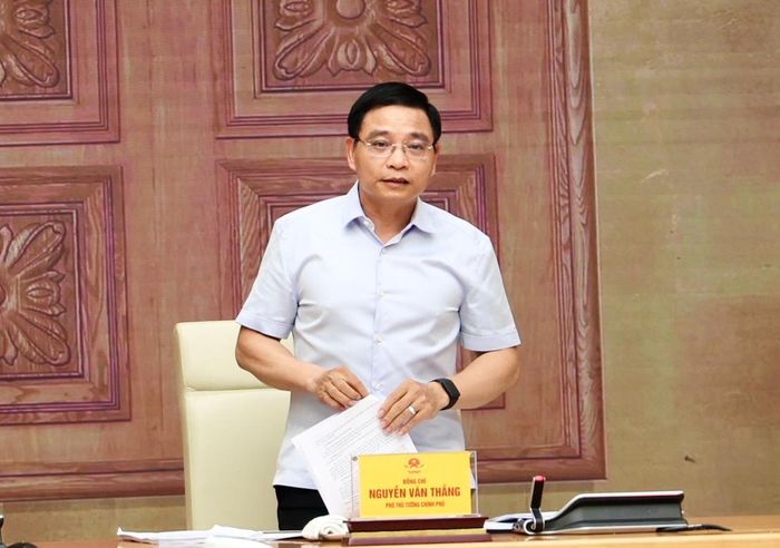 Phó Thủ tướng Nguyễn Văn Thắng phát biểu tại cuộc họp. Ảnh: VGP/Thu Sa.