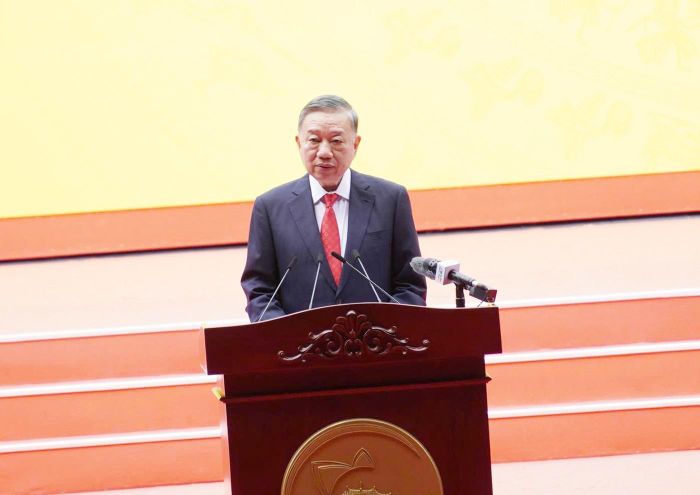 Tổng Bí thư, Chủ tịch nước Tô Lâm phát biểu chỉ đạo, định hướng những nhiệm vụ trọng tâm đối với TP. Hồ Chí Minh trong giai đoạn phát triển mới. Ảnh: Bình Minh.