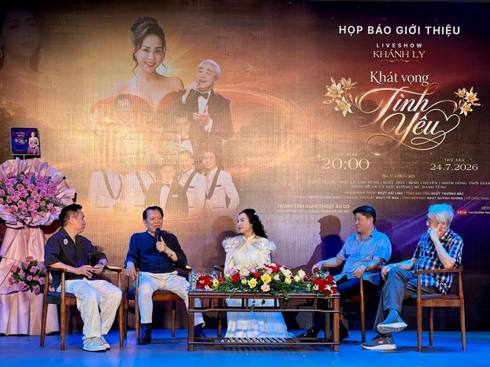 Cố vấn nghệ thuật và Giám đốc âm nhạc, NSND Quang Vinh chia sẻ tại họp báo chiều 2/7