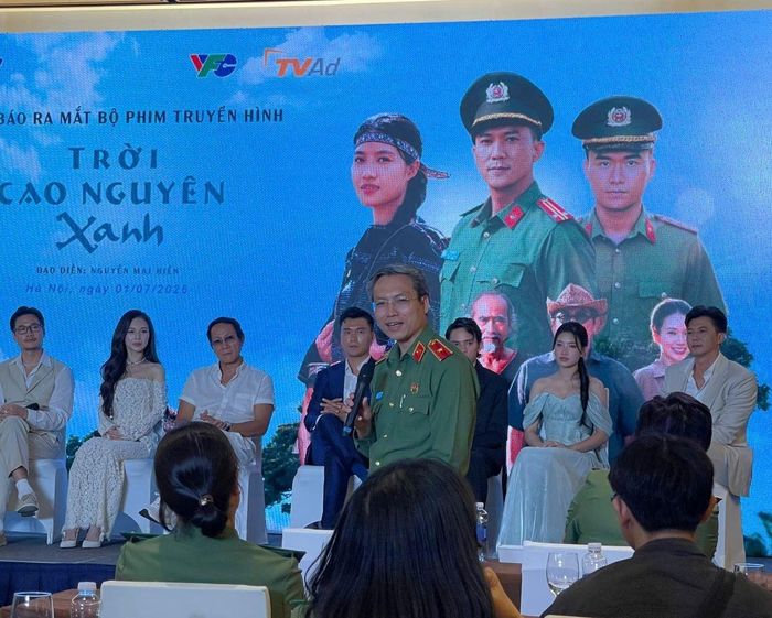 Thiếu tướng Nguyễn Quốc Toản, Chánh Văn phòng Bộ Công an phát biểu tại họp báo