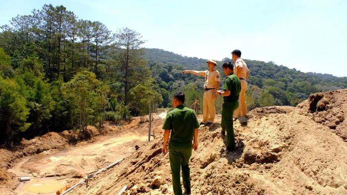 Công an các đơn vị, địa phương tỉnh Lâm Đồng tăng cường phối hợp, kịp thời ngăn chặn các hành vi vi phạm.