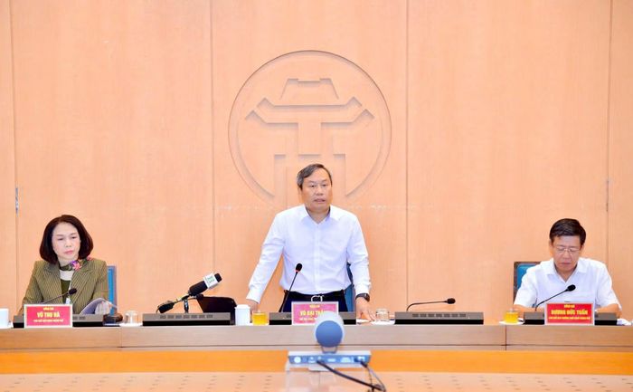 Chủ tịch UBND TP Hà Nội yêu cầu Trung tâm Phục vụ hành chính công vẫn phải chịu trách nhiệm trực tiếp đối với chất lượng phục vụ tại các điểm giao dịch.