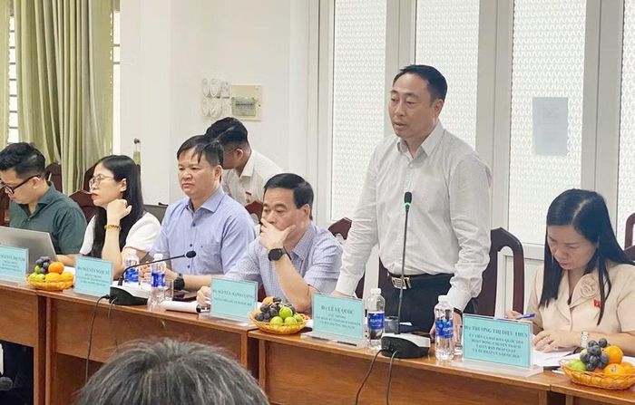 Cục trưởng Cục Đăng ký giao dịch bảo đảm và Bồi thường nhà nước Lê Vệ Quốc phát biểu tại buổi làm việc.