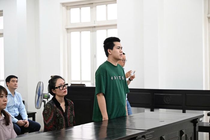 Bị cáo Phú tại phiên tòa.