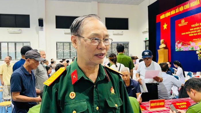 CCB Lê Đức Anh – Hội CCB phường Giảng Võ luôn dõi theo những đồng đội của mình đã hy sinh nhưng chưa được đoàn tụ với gia đình và quê hương.