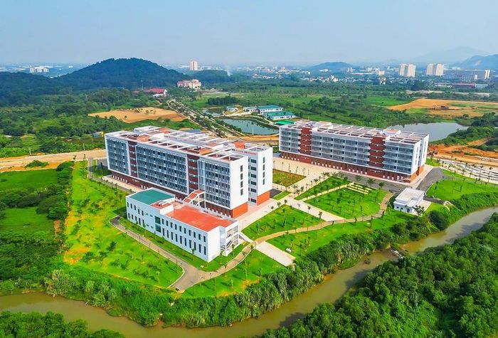 Khuôn viên Đại học Quốc gia Hà Nội tại cơ sở Hòa Lạc. Ảnh: VNU