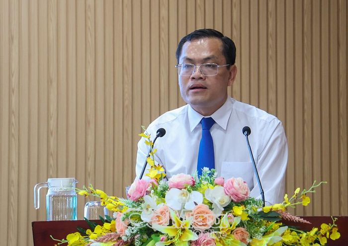 Đồng chí Ngô Vũ Thăng, Phó Chủ tịch UBND tỉnh, Phó Chủ tịch thứ Nhất Hội đồng Thi đua - Khen thưởng tỉnh, phát động phong trào thi đua giai đoạn 2026-2030.