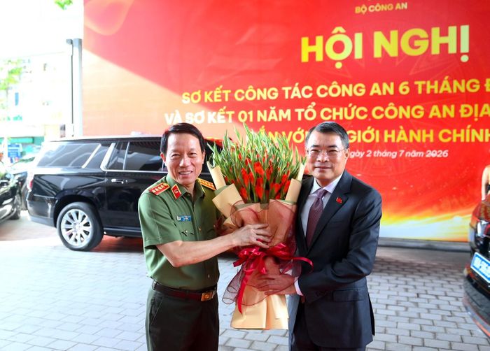 Thủ tướng Chính phủ Lê Minh Hưng đến dự và chỉ đạo Hội nghị sơ kết công tác công an 6 tháng đầu năm 2026 và sơ kết 01 năm tổ chức Công an địa phương 02 cấp gắn với địa giới hành chính mới.