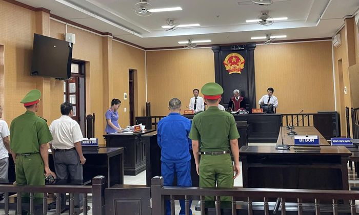 Bị cáo tại tòa