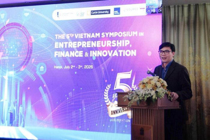 GS.TS Nguyễn Đức Khương, Chủ tịch Tổ chức Khoa học và Chuyên gia Việt Nam toàn cầu (AVSE Global) phát biểu (Ảnh: daibieunhandan.vn).