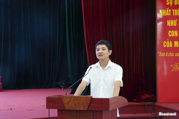 Chủ tịch MTTQ Việt Nam xã Vĩnh Thanh Thịnh Vinh phát biểu chỉ đạo tại hội nghị. Ảnh: TH