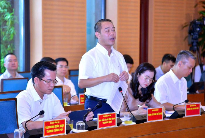 Trưởng Thống kê thành phố Hà Nội Phạm Hoài Nam phát biểu. Ảnh: Viết Thành