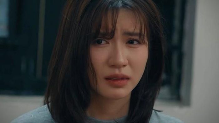Nhân vật Vân do Ngọc Huyền thủ vai trong "Dưới ô cửa sáng đèn".