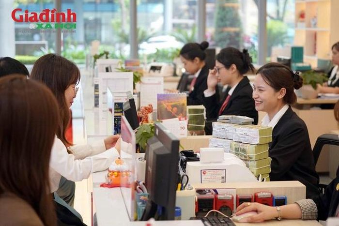 Cơ quan công an cùng các doanh nghiệp, ngân hàng đang nỗ lực ứng phó với các hành vi xâm phạm an ninh kinh tế và tội phạm công nghệ cao.