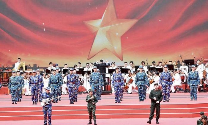 Các tiết mục nghệ thuật được trình diễn tại buổi lễ. Ảnh: L.T.
