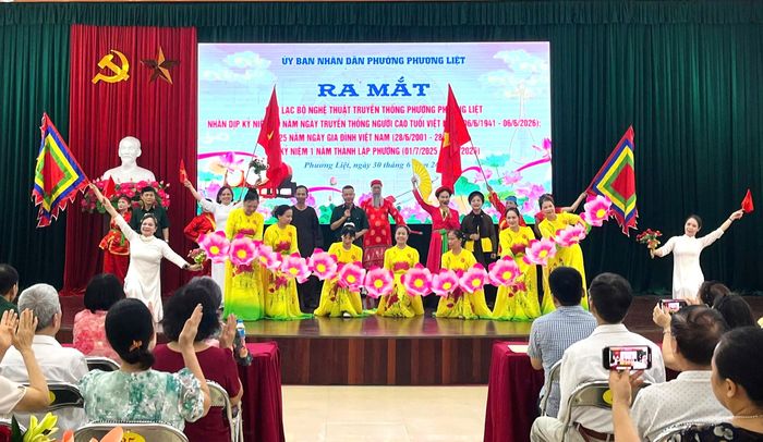 Câu lạc bộ Người cao tuổi - nơi kết nối, giao lưu, chia sẻ kiến thức chăm sóc sức khỏe, phát huy vai trò của người cao tuổi trong xây dựng gia đình hạnh phúc và cộng đồng văn minh.