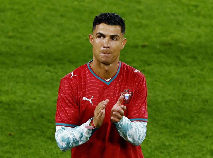  Trong trận đấu này, Ronaldo cũng là một trong hai cầu thủ ghi bàn thắng cho Bồ Đào Nha. Anh lập công từ chấm 11 m, trở thành cầu thủ lớn tuổi nhất ghi bàn ở vòng knock-out của ngày hội bóng đá lớn nhất hành tinh. Đây cũng là pha lập công đầu tiên trong sự nghiệp của anh ở vòng knock-out World Cup. 