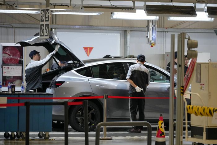 Nhà máy Gigafactory Thượng Hải hiện không chỉ đáp ứng nhu cầu của thị trường Trung Quốc mà còn đóng vai trò là trung tâm xuất khẩu quan trọng của hãng sang châu Âu và nhiều thị trường khác.