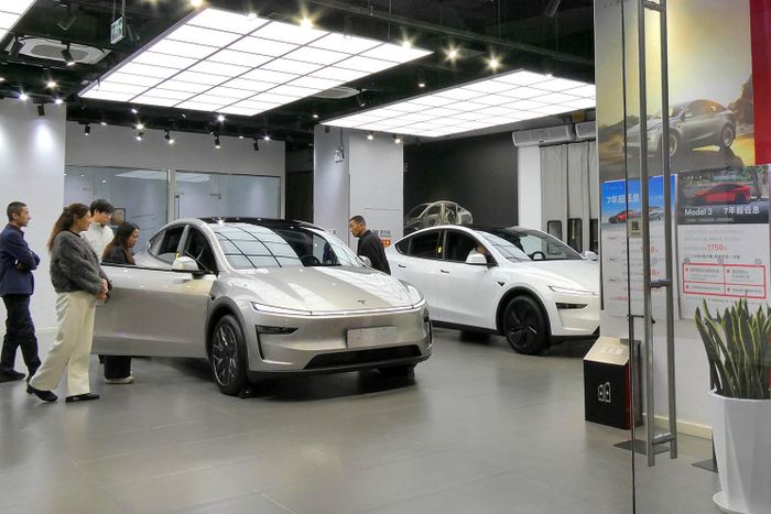 Tesla đã bán tổng cộng 89.091 chiếc Model 3 và Model Y được sản xuất tại nhà máy Gigafactory Thượng Hải trong tháng 6/2026, vốn phục vụ Trung Quốc và các thị trường lân cận như châu Á và châu Âu.