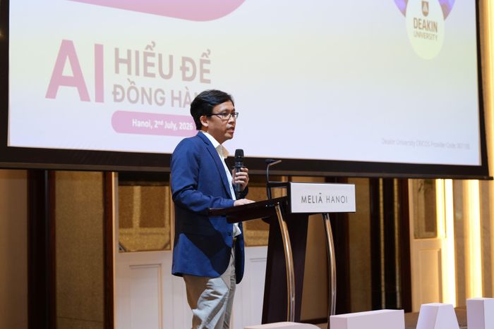 Gs, Trần Thế Truyền, Trưởng bộ phận AI, Y tế và Khoa học, Viện Trí tuệ Nhân tạo Ứng dụng, Đại học Deakin chia sẻ tại sự kiện. Ảnh: Ban tổ chức.
