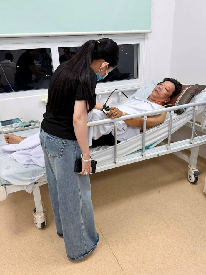 Nghệ sĩ Minh Hòa gặp biến chứng khi điều trị đột quỵ. Ảnh: @binhtinh.