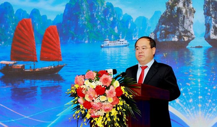 Bí thư Tỉnh ủy Quảng Ninh Quản Minh Cường phát biểu tại Lễ công bố