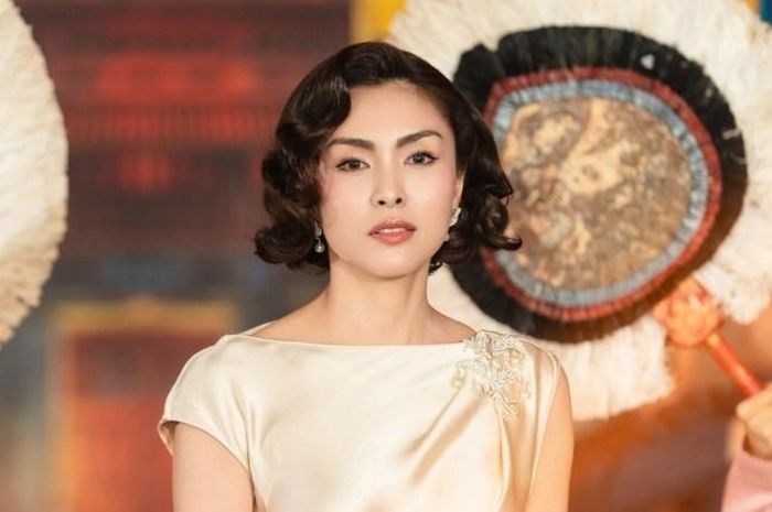 Tăng Thanh Hà tại buổi công bố dự án phim lấy cảm hứng từ cuộc đời hoàng hậu Nam Phương. Phim dự kiến công chiếu tháng 3.2027. Ảnh: Thanh Huyền