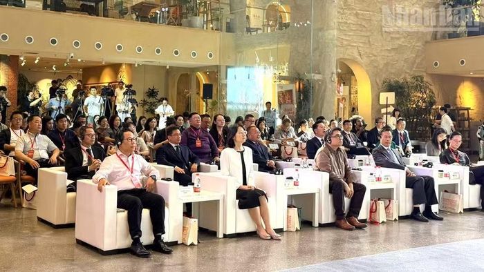 Các đại biểu tham dự Đối thoại.