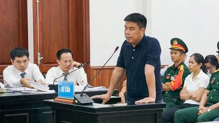 Nguyễn Văn Hậu tại phiên tòa.