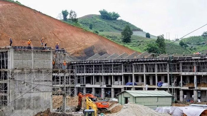 Đẩy nhanh tiến độ xây dựng, giải ngân các trường nội trú liên cấp là một trong những nhiệm vụ trọng tâm được tỉnh Điện Biên tập trung thực hiện.