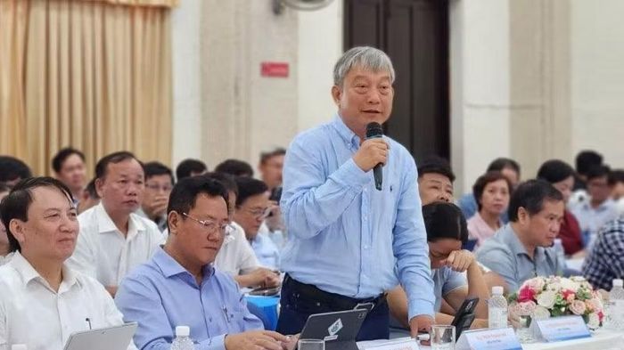 Đại biểu phát biểu tại hội nghị.