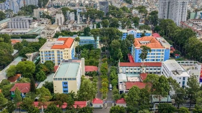 Toàn cảnh Bệnh viện Phạm Ngọc Thạch sau chỉnh trang.