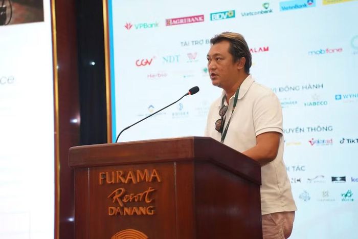 Đạo diễn, nhà sản xuất Phan Gia Nhật Linh.