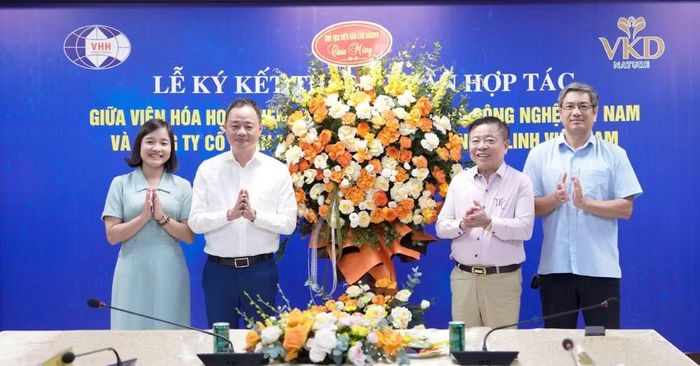 Lễ ký kết gợi mở hướng đi đưa khoa học trở thành nền tảng để tối ưu hóa giá trị của dược liệu Việt Nam.