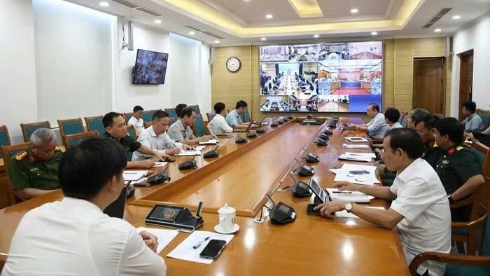 Tỉnh Quảng Ninh dự họp trực tuyến toàn quốc triển khai các phương án phòng chống bão số 1 và mưa lũ sau bão.