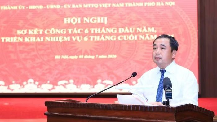 Bí thư Thành ủy Hà Nội Trần Đức Thắng phát biểu kết luận hội nghị.