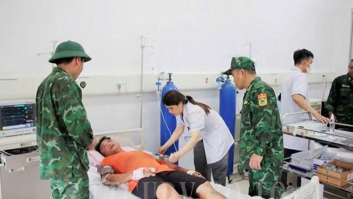 Bệnh viện đa khoa khu vực Vân Đồn - cơ sở 2 chăm sóc sức khỏe ban đầu cho các thuyền viên gặp nạn. (Ảnh: Trung tâm Cung ứng dịch vụ đặc khu Cô Tô)
