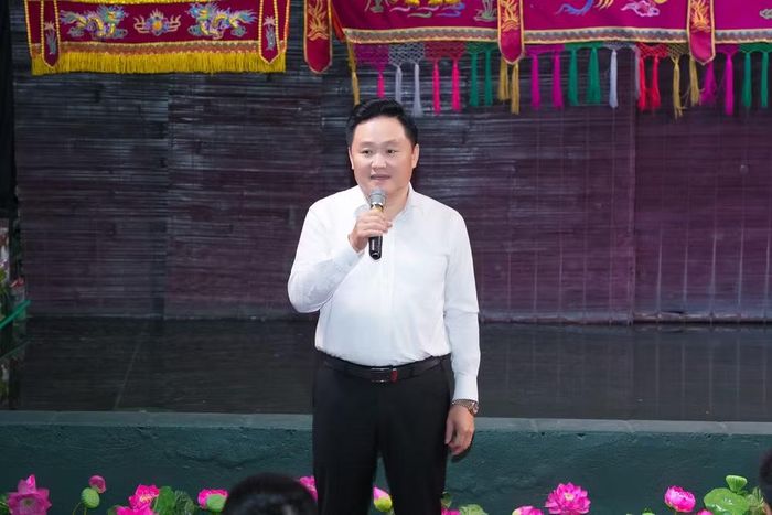 Đồng chí Phan Văn Hùng, Ủy viên Ban Thường vụ Đảng ủy, Phó Tổng Biên tập, Chủ tịch Liên chi hội Báo Nhân Dân phát biểu tại chương trình.