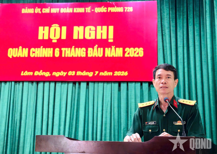 Thượng tá Nguyễn Văn Huệ, Phó bí thư Đảng ủy, Phụ trách Đoàn Kinh tế - Quốc phòng 726 kết luận tại hội nghị.