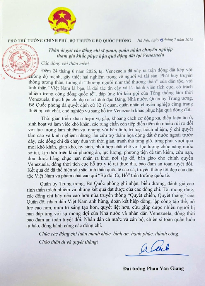 Đại tướng Phan Văn Giang, Ủy viên Bộ Chính trị, Phó thủ tướng Chính phủ, Bộ trưởng Bộ Quốc phòng gửi thư biểu dương các đồng chí sĩ quan, quân nhân chuyên nghiệp tham gia khắc phục hậu quả động đất tại Venezuela.