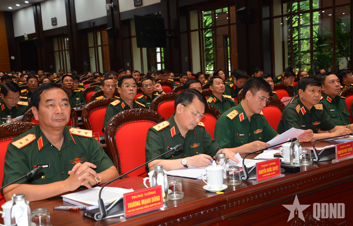  Các đại biểu tham dự hội nghị.