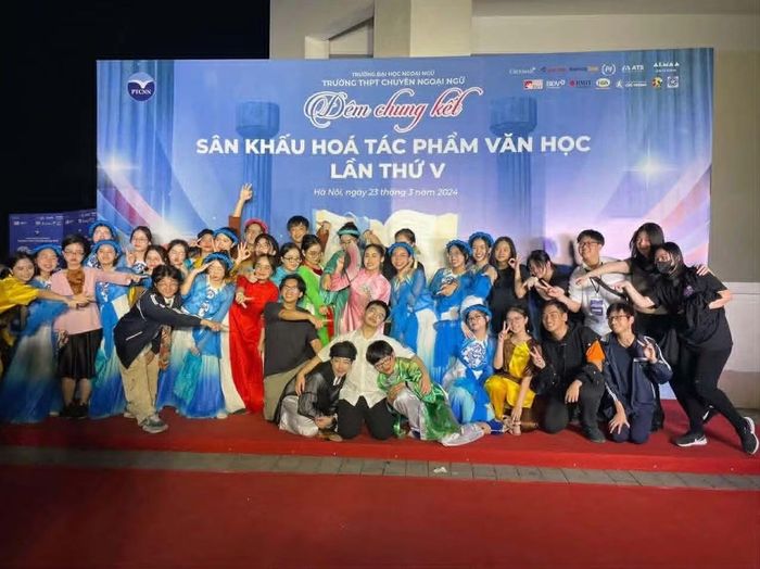 Chương trình Sân khấu hóa tác phẩm là lần đầu Khánh Phương thử sức ở vai trò lãnh đạo.