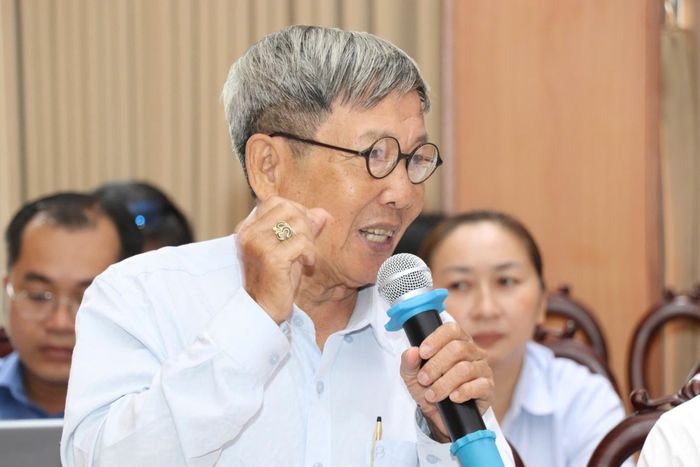  Đại biểu nêu ý kiến tại hội nghị. Ảnh: ANH HOÀNG 