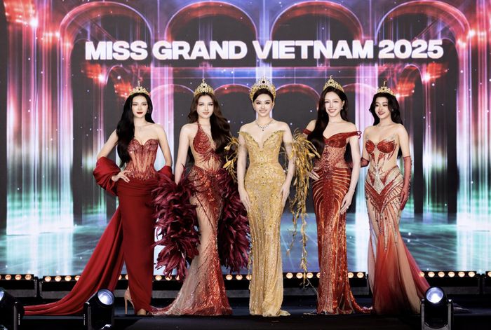 Top 5 Hoa hậu Hòa bình Việt Nam 2025 tại sự kiện