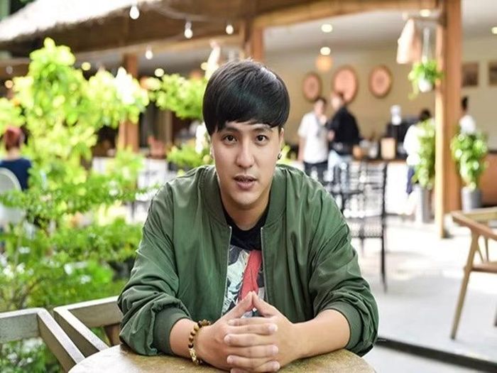 Tăng Nhật Tuệ là ca sĩ, nhạc sĩ, ông bầu. Ảnh: Vietnamnet.