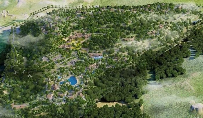 Mục tiêu đầu tư dịch vụ lưu trú ngắn; nhà hàng ăn uống phục vụ lưu động; cung cấp dịch vụ suối khoáng nóng, khu tắm Onsen, khu Spa, Gym, khu thể thao giải trí... Tuy nhiên, 6 năm kể từ khi chấp thuận chủ trương đầu tư, theo ghi nhận, một phần dự án đã được quây tôn song diện tích bên trong vẫn chỉ là những ngọn đồi trồng cây lâm nghiệp hoặc cây bụi, chờ xây dựng các hạng mục. Trong hình là phối cảnh tổng thể dự án.