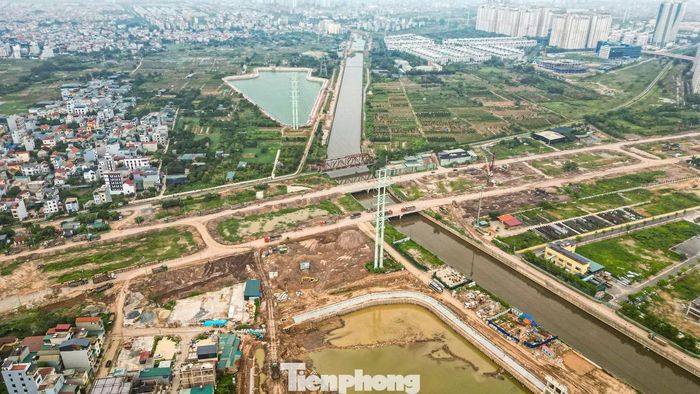 Đầu tháng 7/2026, các dự án hồ điều hòa chống ngập do Ban Quản lý dự án đầu tư xây dựng công trình hạ tầng kỹ thuật và nông nghiệp Hà Nội làm chủ đầu tư đã hoàn thành các hạng mục trọng yếu, sẵn sàng đưa vào vận hành trong mùa mưa bão.
