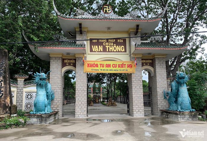 Chùa Vạn Thông, phường Tân Phước, TPHCM. Ảnh: Quang Hưng
