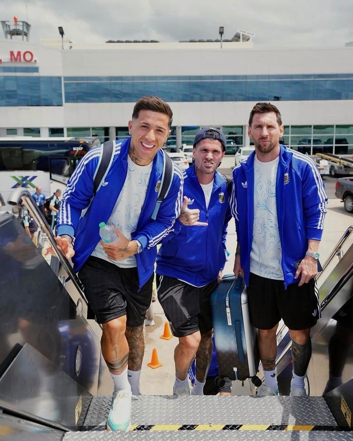 Messi và đồng đội trở lại Miami, chuẩn bị cho trận đấu với Cape Verde. Ảnh: AFA