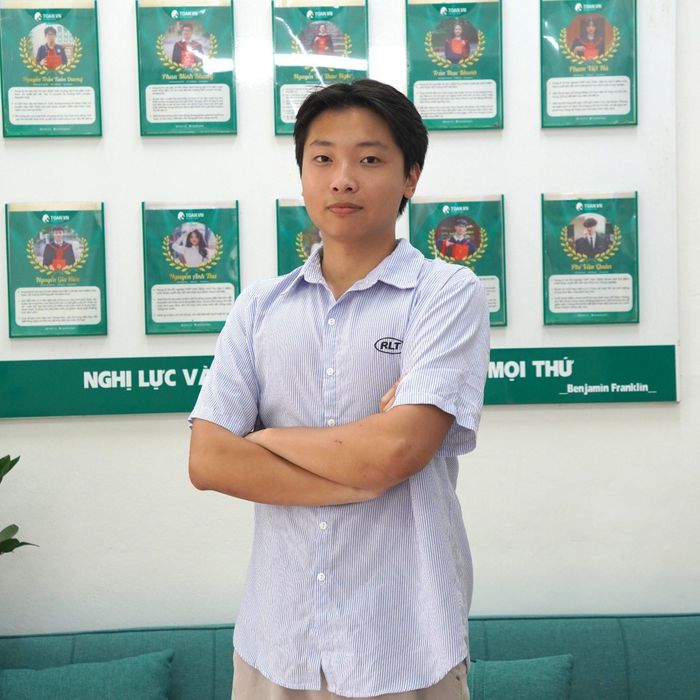 Học sinh Phạm Việt Tiến đạt điểm 10 Toán Kỳ thi tốt nghiệp THPT 2026